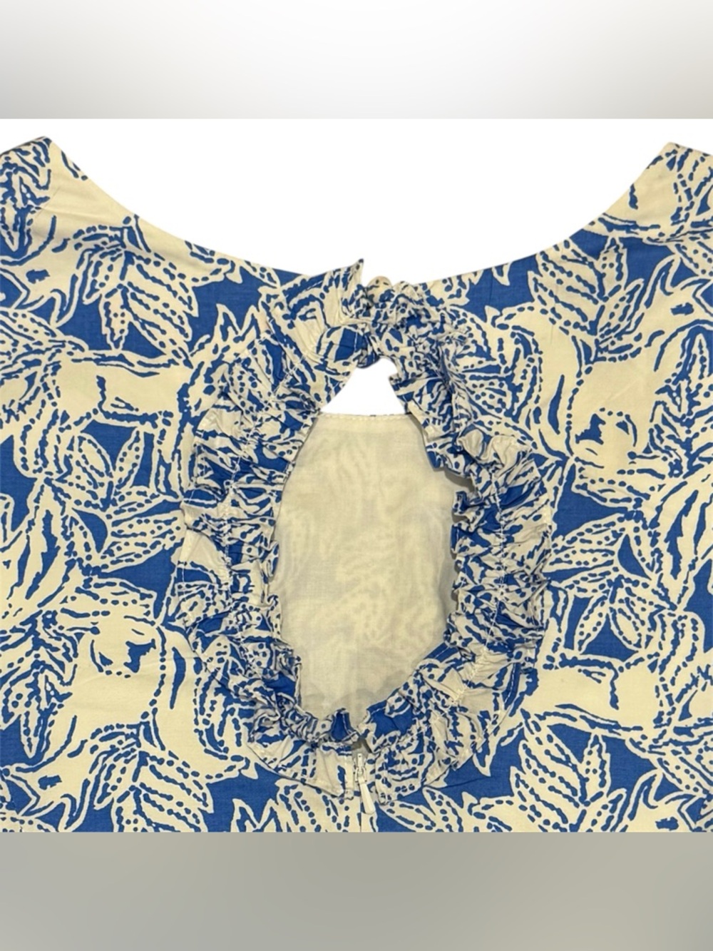 Lilly Pulitzer Lina Top Women 12 Blue White Foxed Up Print Ruffle Rare Preppy - Picture 6 of 11